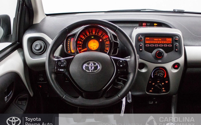 Toyota Aygo cena 38000 przebieg: 47038, rok produkcji 2016 z Warszawa małe 121